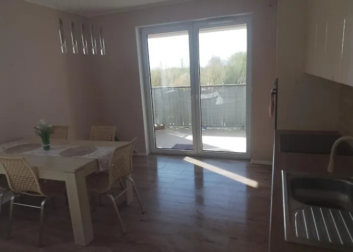 Apartment Jasmin Z Balkonem I Samodzielnym Zameldowaniem *